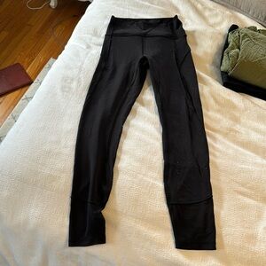Black Lululemon leggings
